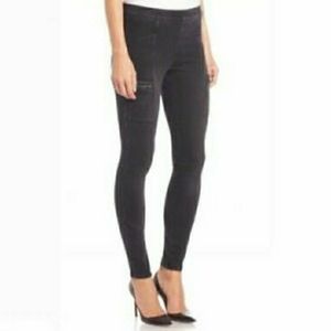 NWT Leggings with Pockets